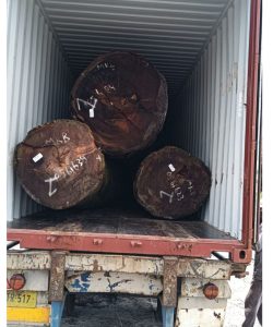 Gỗ Gõ Đỏ MKB - Kính 107.2